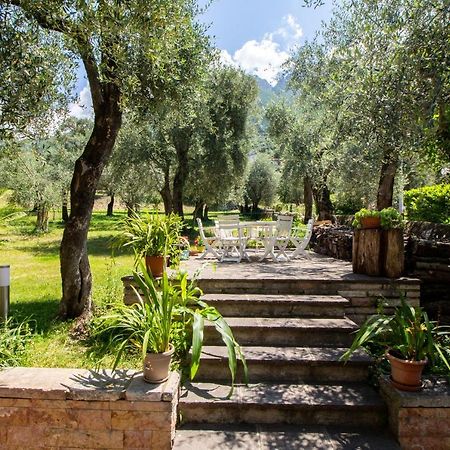 Villa Diana - Terrazza Sul Lago Assenza di Brenzone Exterior foto